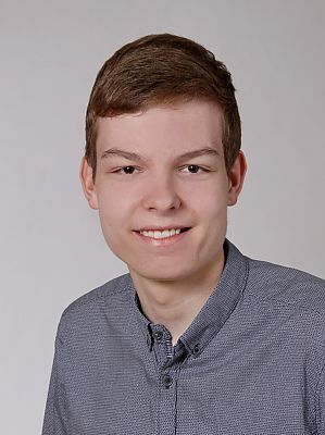 Herr Michael Adler