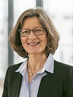 Frau Sabine Pusch